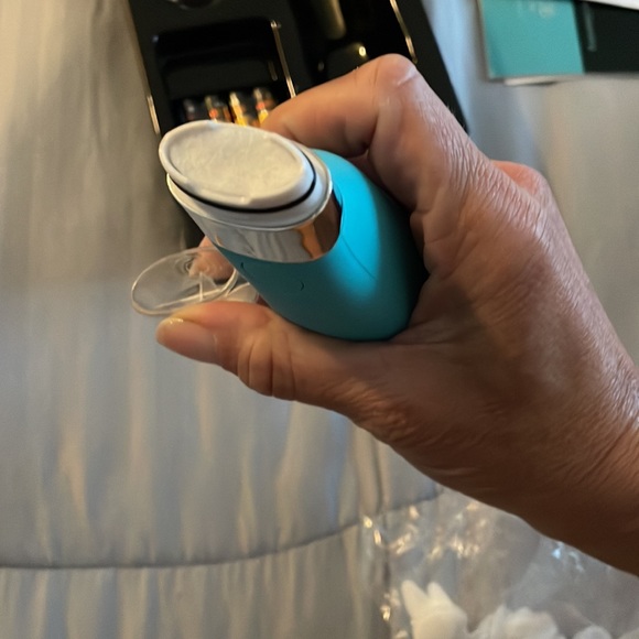 The Exfoliating Microdermabrasion  by NuBrilliance - Picture 9 of 11